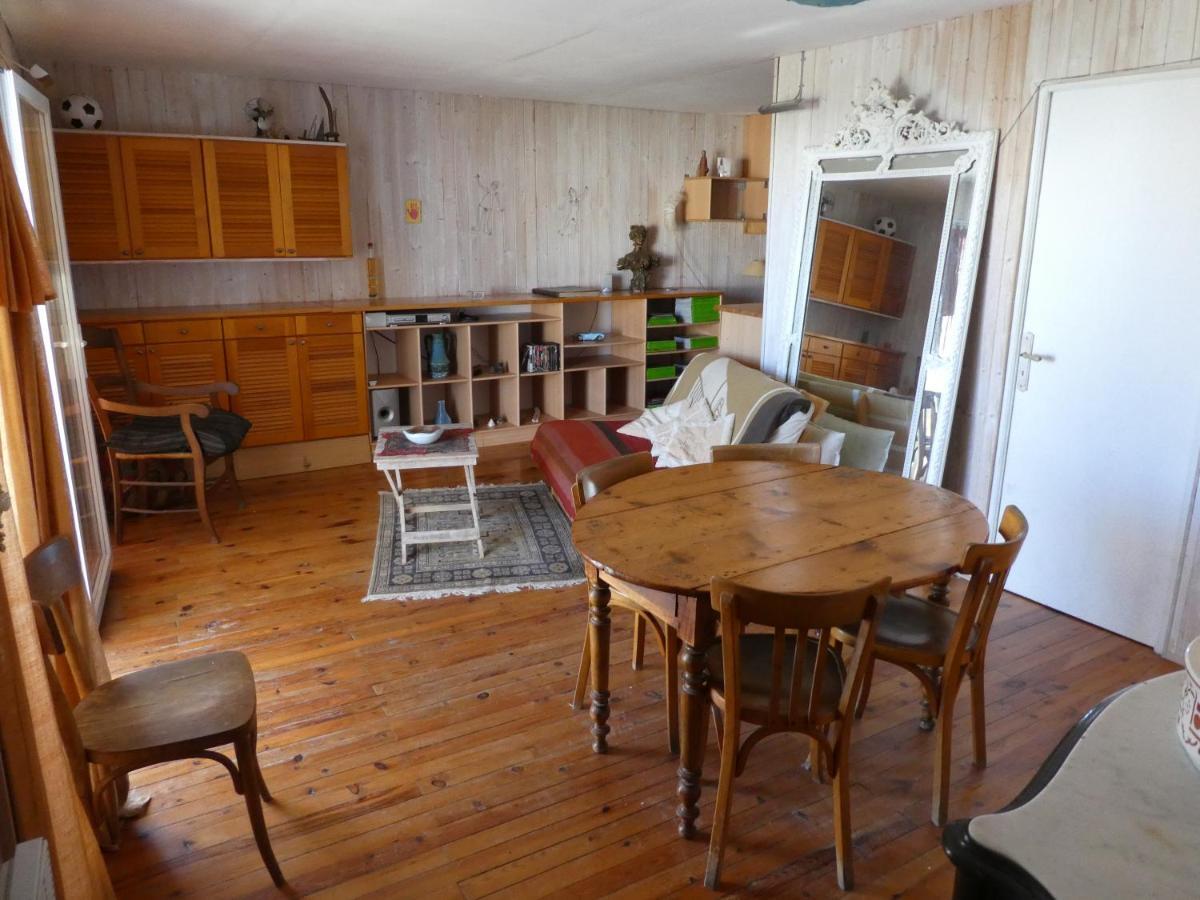 Un Chalet En Bois A La Plage Gruissan Zewnętrze zdjęcie